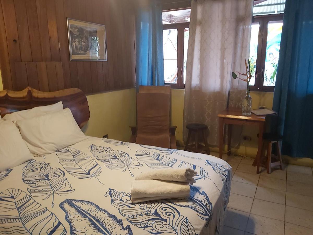 Casa Benjamin Linder Hotel Манагуа Екстериор снимка