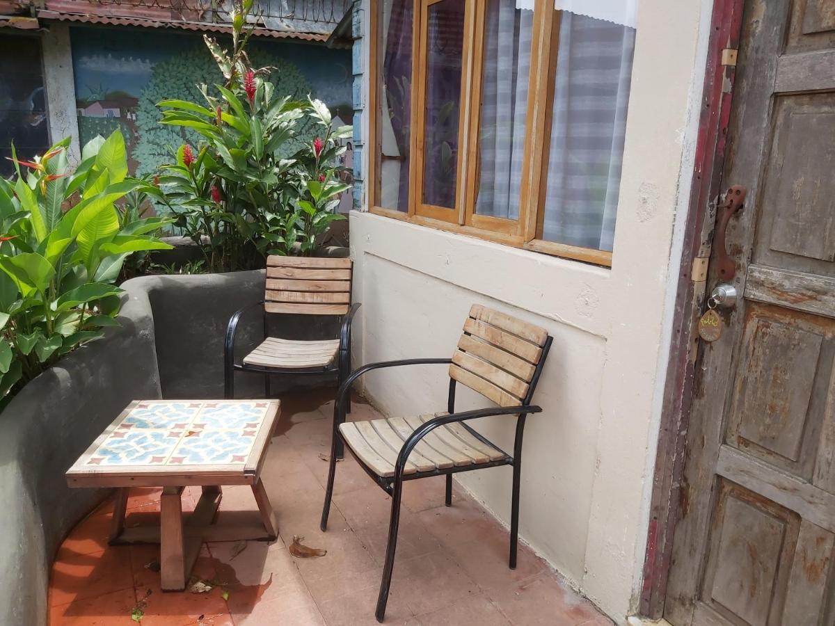 Casa Benjamin Linder Hotel Манагуа Екстериор снимка