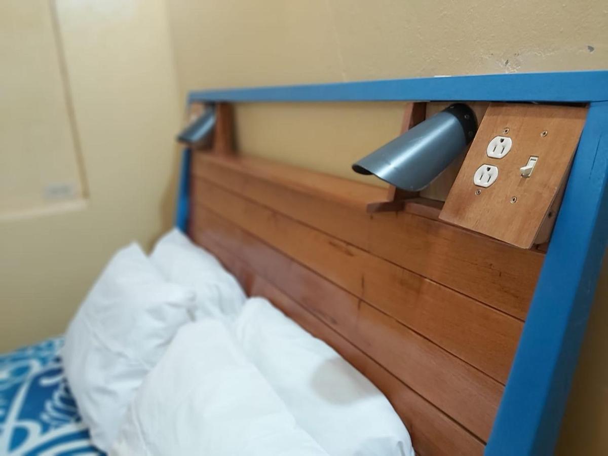 Casa Benjamin Linder Hotel Манагуа Екстериор снимка