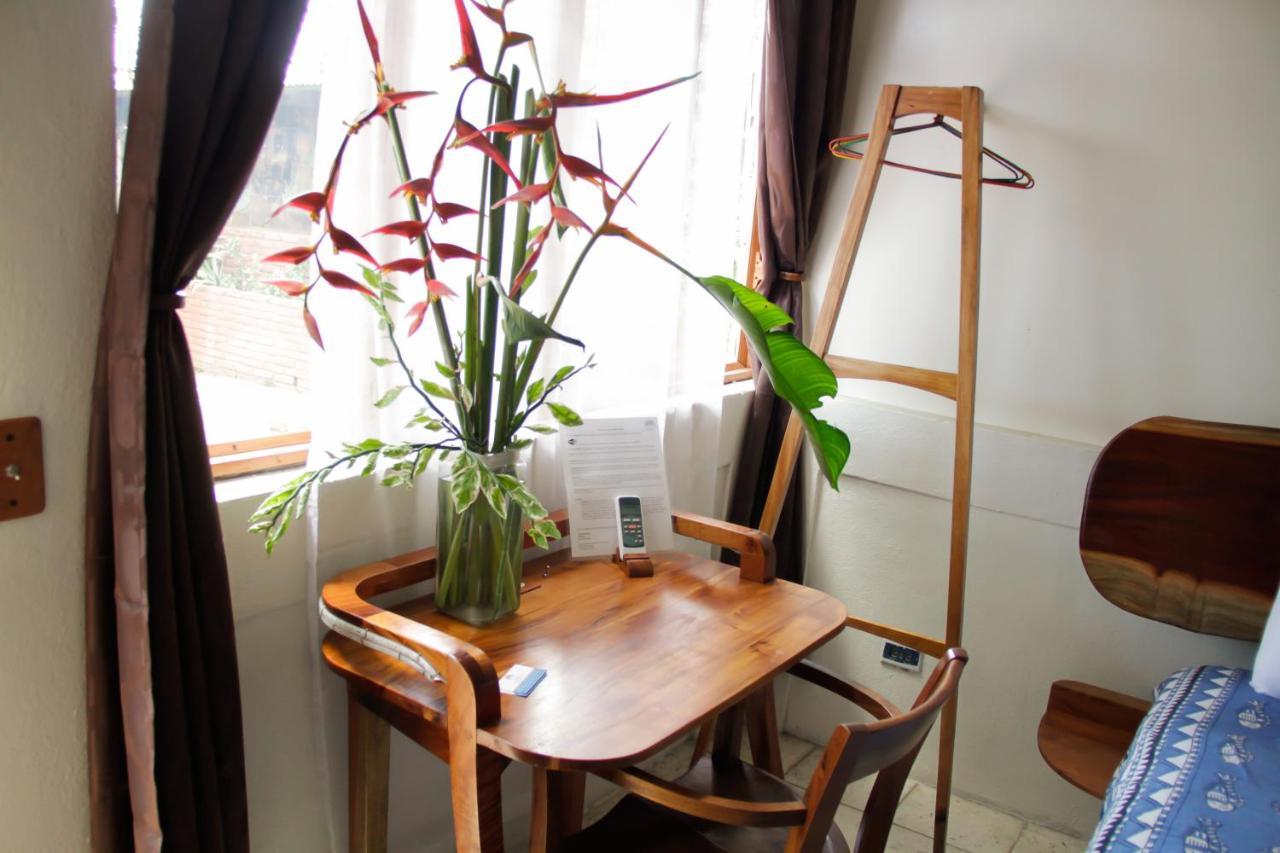 Casa Benjamin Linder Hotel Манагуа Екстериор снимка